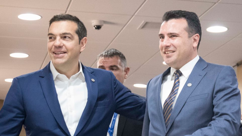 Το Μαξίμου καλωσορίζει τις δηλώσεις Ζάεφ για το «erga omnes, αλλά τα γυρίζει για τη «Μακεδονία του Ίλιντεν»