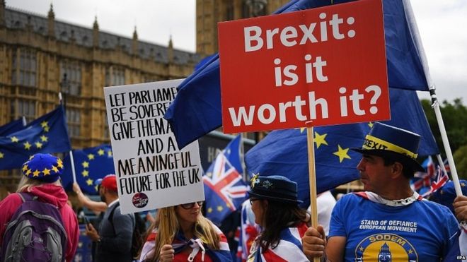 Brexit: Campaigners to demand new vote in London march