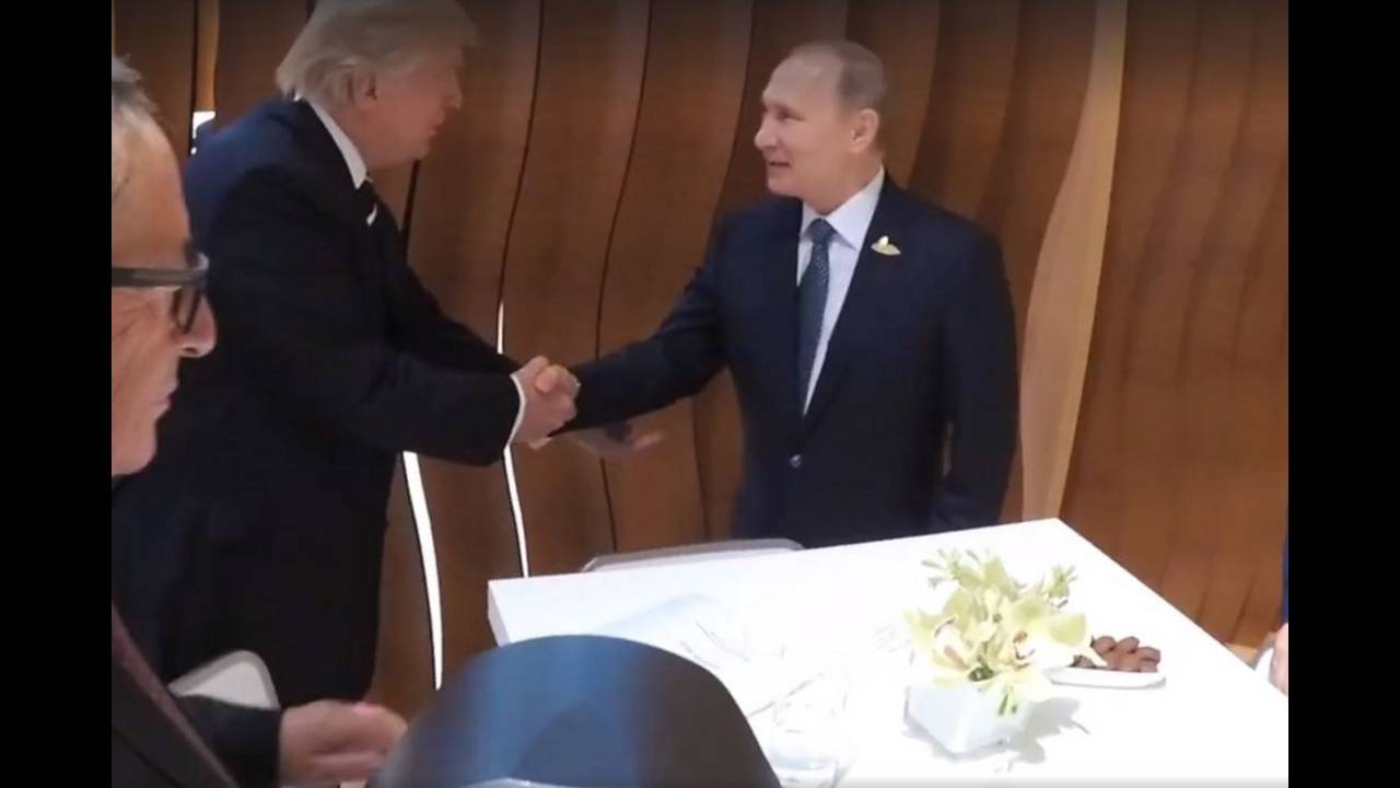 «Κλείδωσε» η ώρα της συνάντησης Τραμπ – Πούτιν