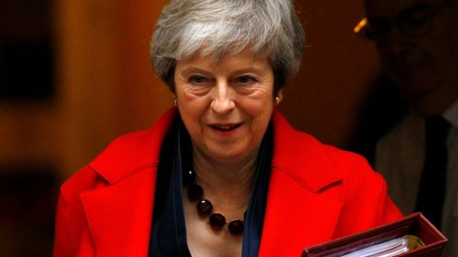 Leaders clash over who screens Brexit debate