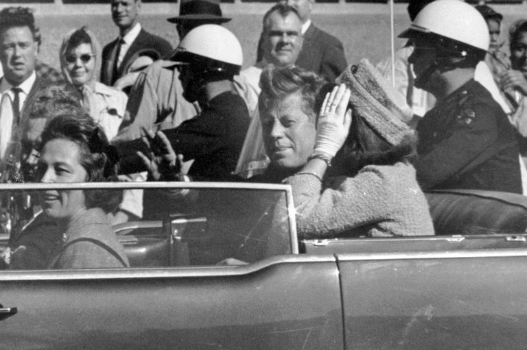 WHO MURDERED JFK, RFK AND JFK Jr.?