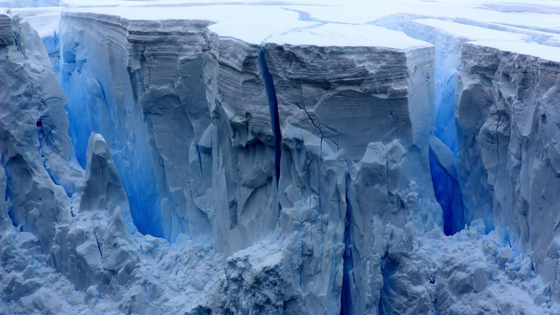 Beneath Antarctica’s ice, intriguing evidence of lost continents