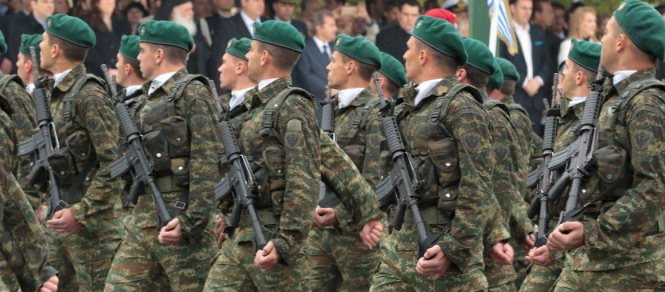 Νέα καταγγελία μαθητών: «Απειλούσαν στρατιώτες με στρατοδικεία – Ζήτησαν από εμάς να φωνάξουμε για τη Μακεδονία»
