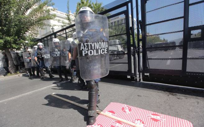 Απαγορεύονται οι συναθροίσεις στο κέντρο της Αθήνας!!! Κηρύσσει ΧΟΥΝΤΑ στην ΕΛΛΑΔΑ Ο ΤΣΙΠΡΑΣ!!!| #Μέρκελ #Ελλάδα