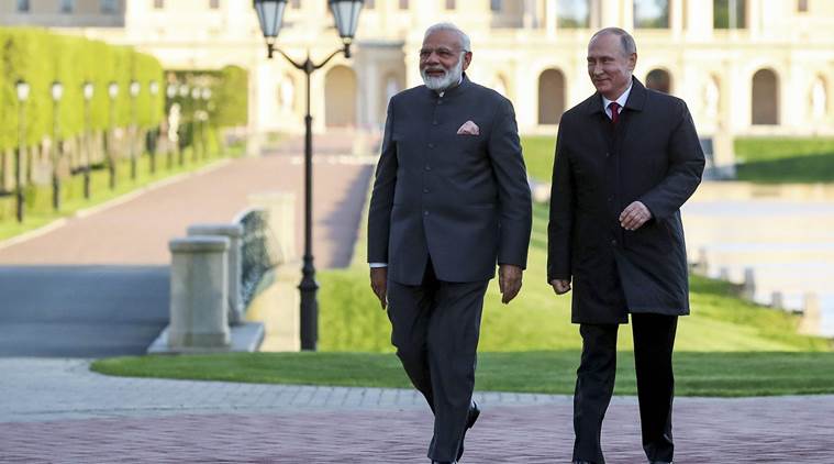 EKTAKTO – Παρέμβαση Πούτιν: «Στηρίζω την Ινδία, θα την ενισχύσω με νέα όπλα» – Μαζικές μετακινήσεις στρατευμάτων & αρμάτων