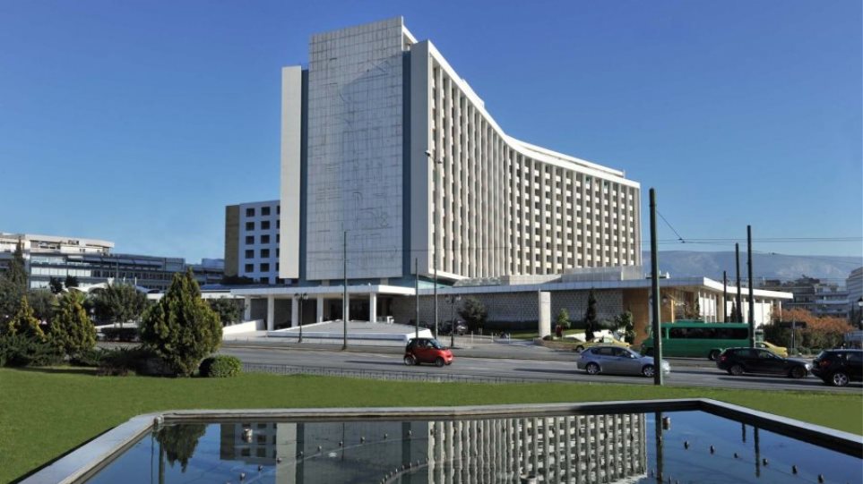 Η ΤΕΜΕΣ του Costa Navarino αγοράζει το Hilton από τους Τούρκους