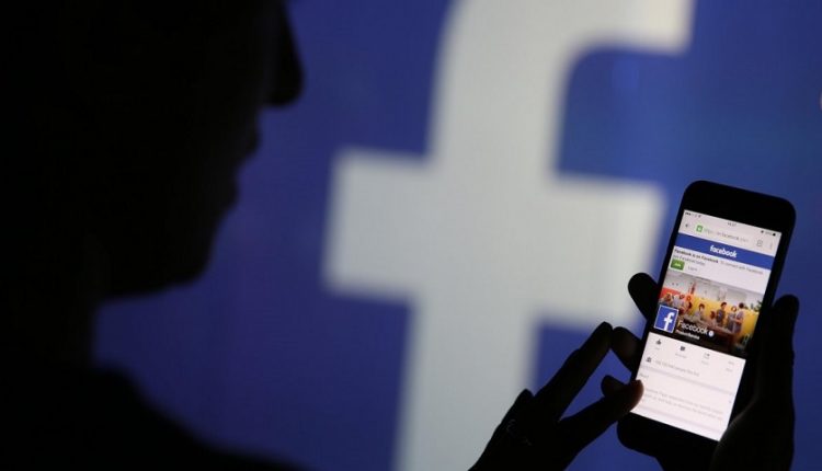 Ο ΣΥΡΙΖΑ ζητάει από Google και Facebook να αποκαλύπτουν τα προφίλ των «ενοχλητικών» χρηστών! (Εικόνες)