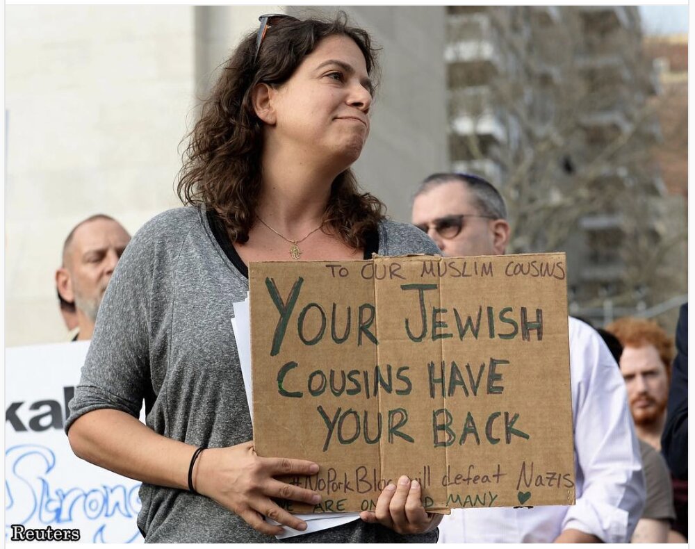 Εβραίοι προς τους Μουσουλμάνους στη Νέα Ζηλανδία: Είμαστε ξαδέλφια και σας στηρίζουμε. Εεε;;;