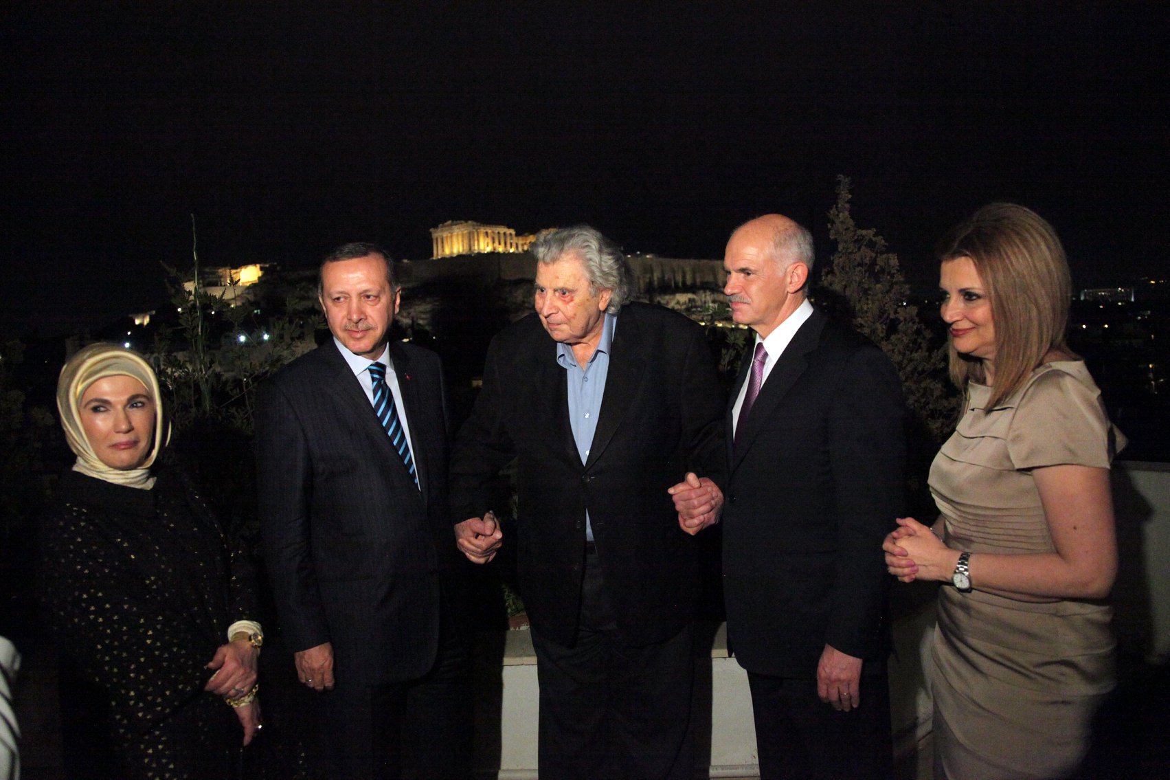 «Ερχονται ραγδαίες εξελίξεις»: «Γιατί διέρρευσε απόρρητη έκθεση της CIA για πόλεμο Ελλάδας – Τουρκίας;»