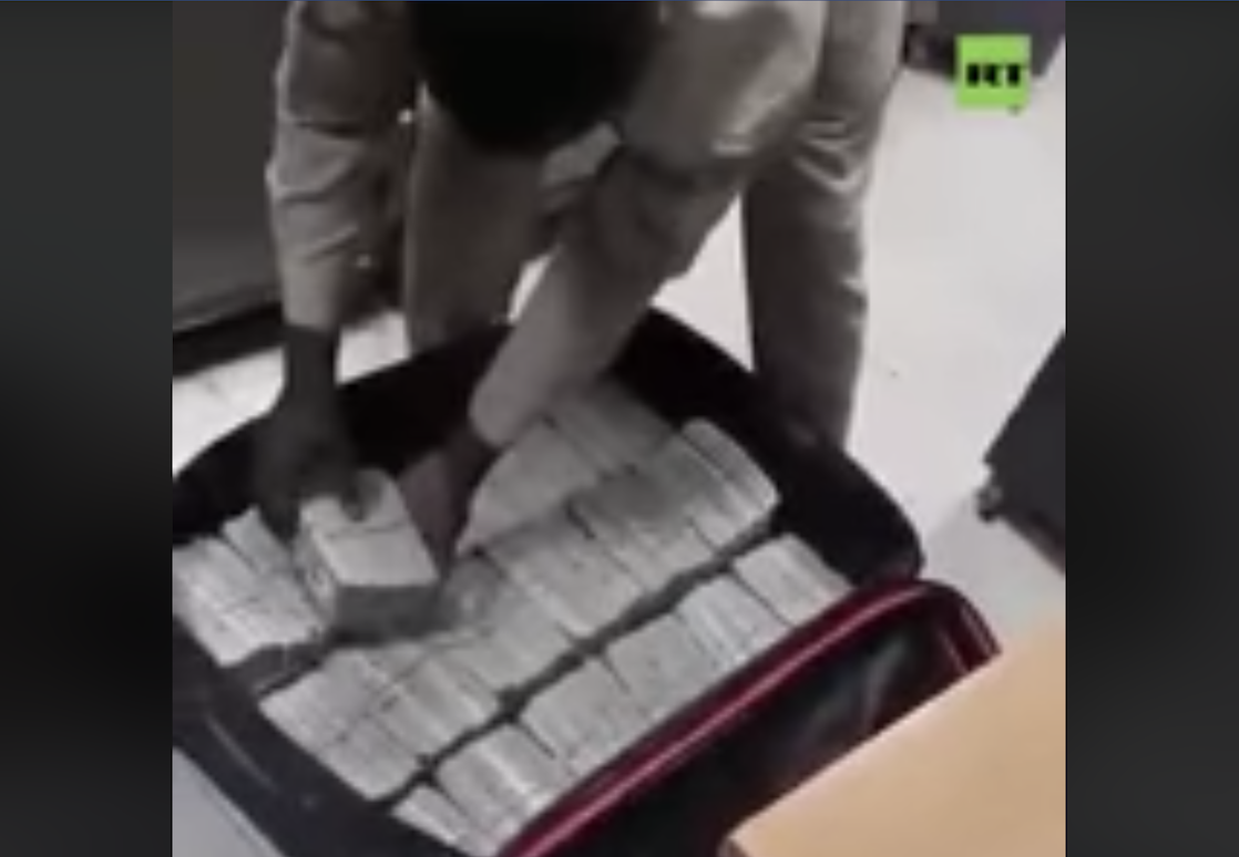 MAJOR cash discovery in al-Bashir’s residence!