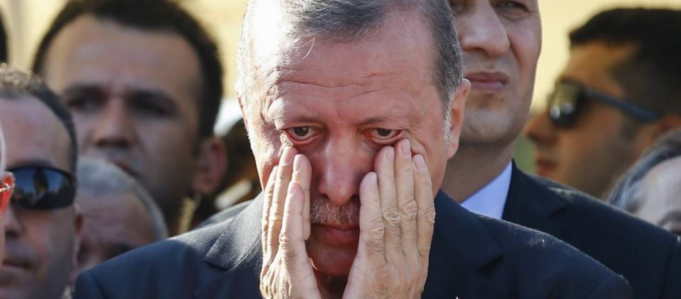 FT & Bloomberg «φτιάχνουν κλίμα»: «Τα συναλλαγματικά αποθέματα της Τουρκίας τελειώνουν & πρέπει να δώσει 118 δισ. δολ.»