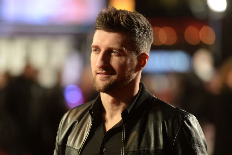 Boxing champ Carl Froch says Earth is flat and ‘whole planet has been sold lie’