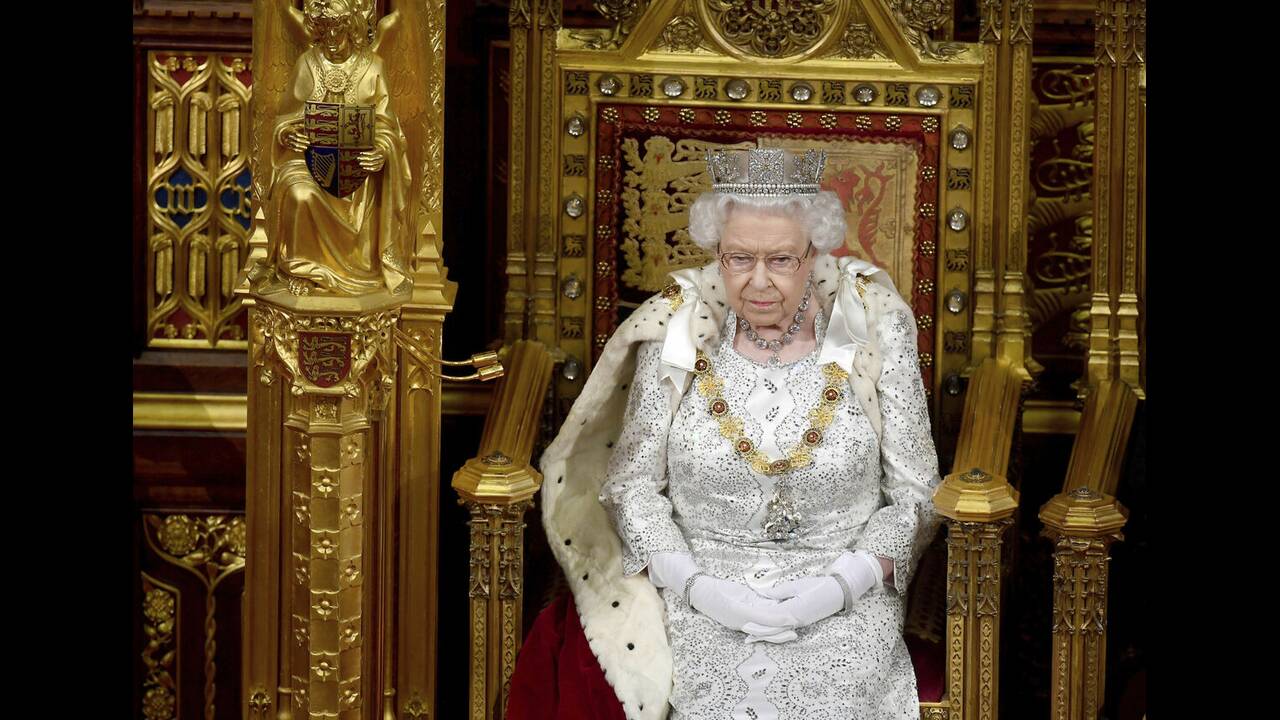 Βασίλισσα Ελισάβετ: Προτεραιότητα της κυβέρνησης Τζόνσον να γίνει το Brexit στις 31 Οκτωβρίου