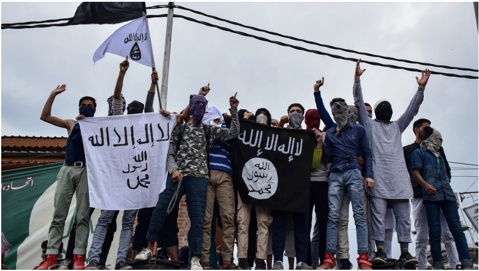 Jubilant ISIS Prisoners Hail American Liberators