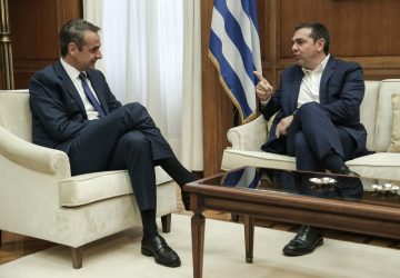 Ο Τσίπρας θεωρεί λιγότερο Ελληνες τους νέους που έδιωξε η κρίση από την Ελλάδα