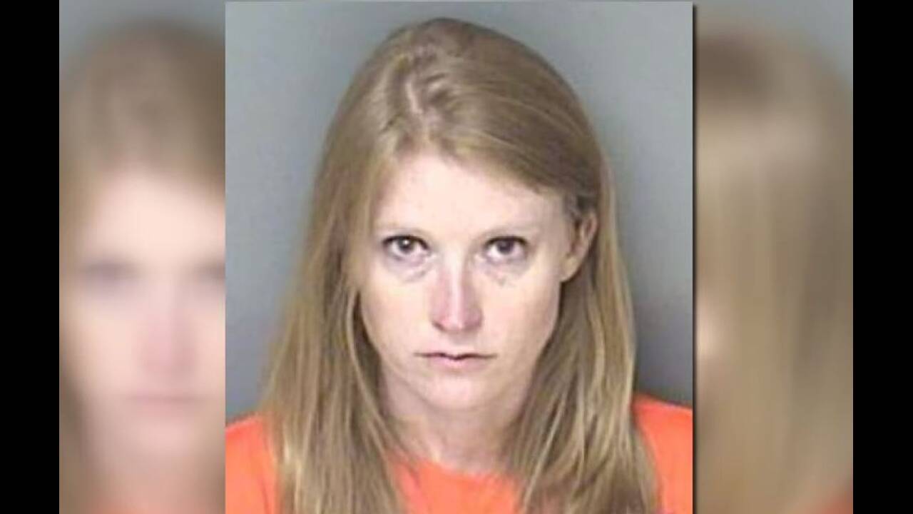 ΗΠΑ: Υποδιευθύντρια συνελήφθη γιατί έκανε σεξ με μαθητή