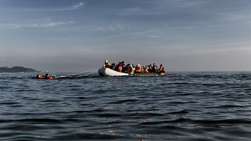 Μεταναστευτικό: Στην Τουρκία ο Κουμουτσάκος μετά την «έκρηξη» των τελευταίων μηνών στις αφίξεις