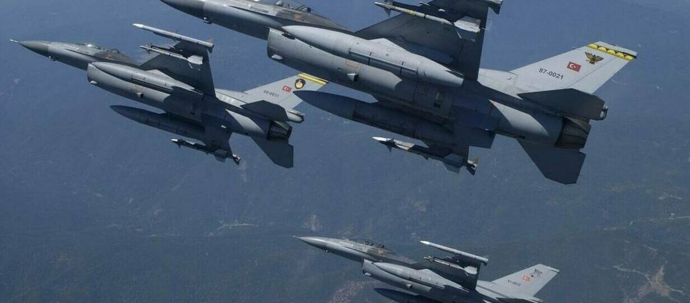 ΕΚΤΑΚΤΟ: Τουρκικά μαχητικά πέταξαν πάνω από ελληνικά νησιά