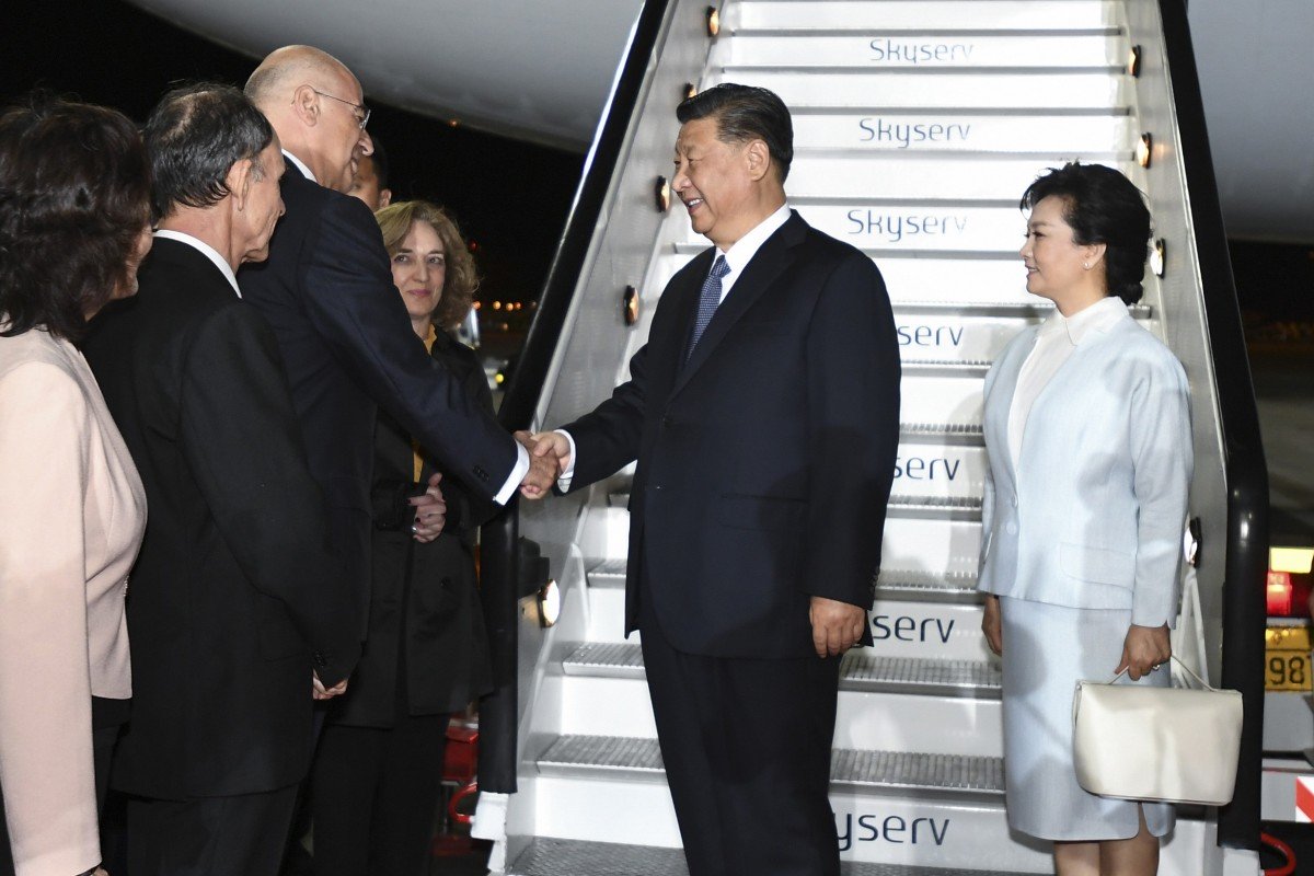 Chinese President Xi Jinping Arrives in Greece for Visit