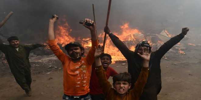 Έθιμα του Πακιστάν: Ακρωτηρίασαν, δηλητηρίασαν και έκαψαν ζωντανή ανήλικη! Σύντομα και στην Ελλάδα…