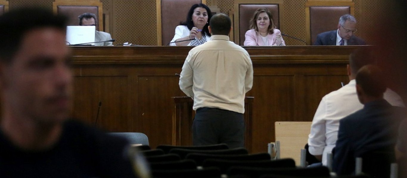 Απαλλαγή για όλους τους κατηγορουμένους στην υπόθεση της δολοφονίας Π.Φύσσα πλην του Γ.Ρουπακιά προτείνει η εισαγγελέας