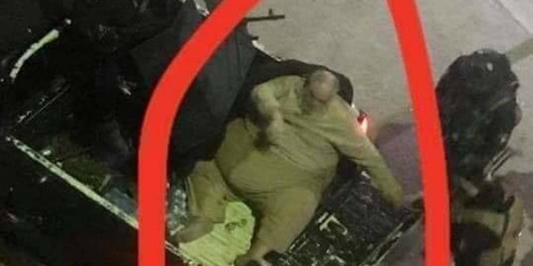 Συνελήφθη ο πιο παχύσαρκος τζιχαντιστής -Τον έβαλαν σε καρότσα για να τον μεταφέρουν [εικόνες]