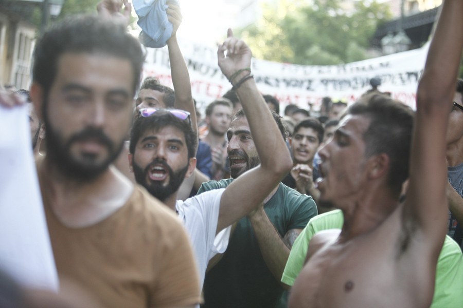Άρχισαν τα όργανα: «Θα σφάξουμε τους Έλληνες» φώναζε αλλοδαπός σε λεωφορείο της Θεσσαλονίκης