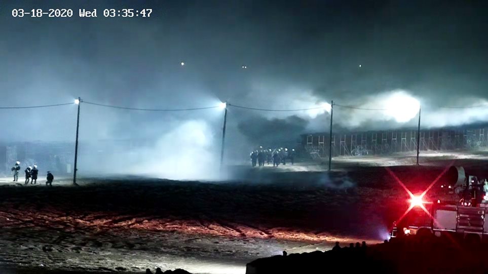 Καστανιές Έβρου – Δείτε βίντεο από τη νυχτερινή απόπειρα εισβολής μεταναστών με την κάλυψη των Τούρκων
