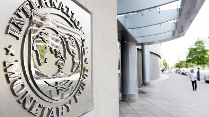 ΔΝΤ: Προβλέπει έκρηξη χρέους στο 200% του ΑΕΠ για την Ελλάδα