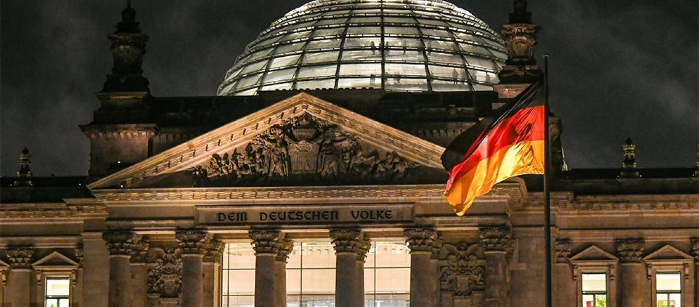 Το «τραβάει» κι άλλο το Βερολίνο: «Αντισυνταγματική» η ευρωπαϊκή βοήθεια για τον κορωνοϊό
