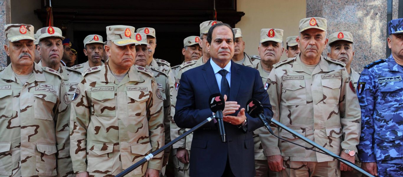 «Πατάει το κουμπί» ο Αλ Σίσι; – Πληροφορίες για μετακινήσεις αιγυπτιακών δυνάμεων στην Λιβύη