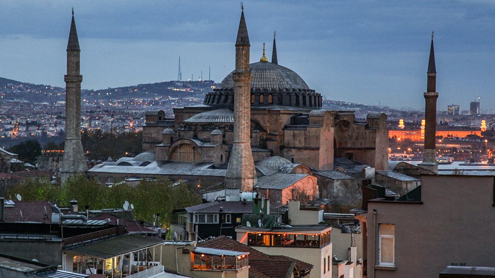 Αγία Σοφία: Τα τουρκικά ΜΜΕ προεξοφλούν ότι θα γίνει τζαμί