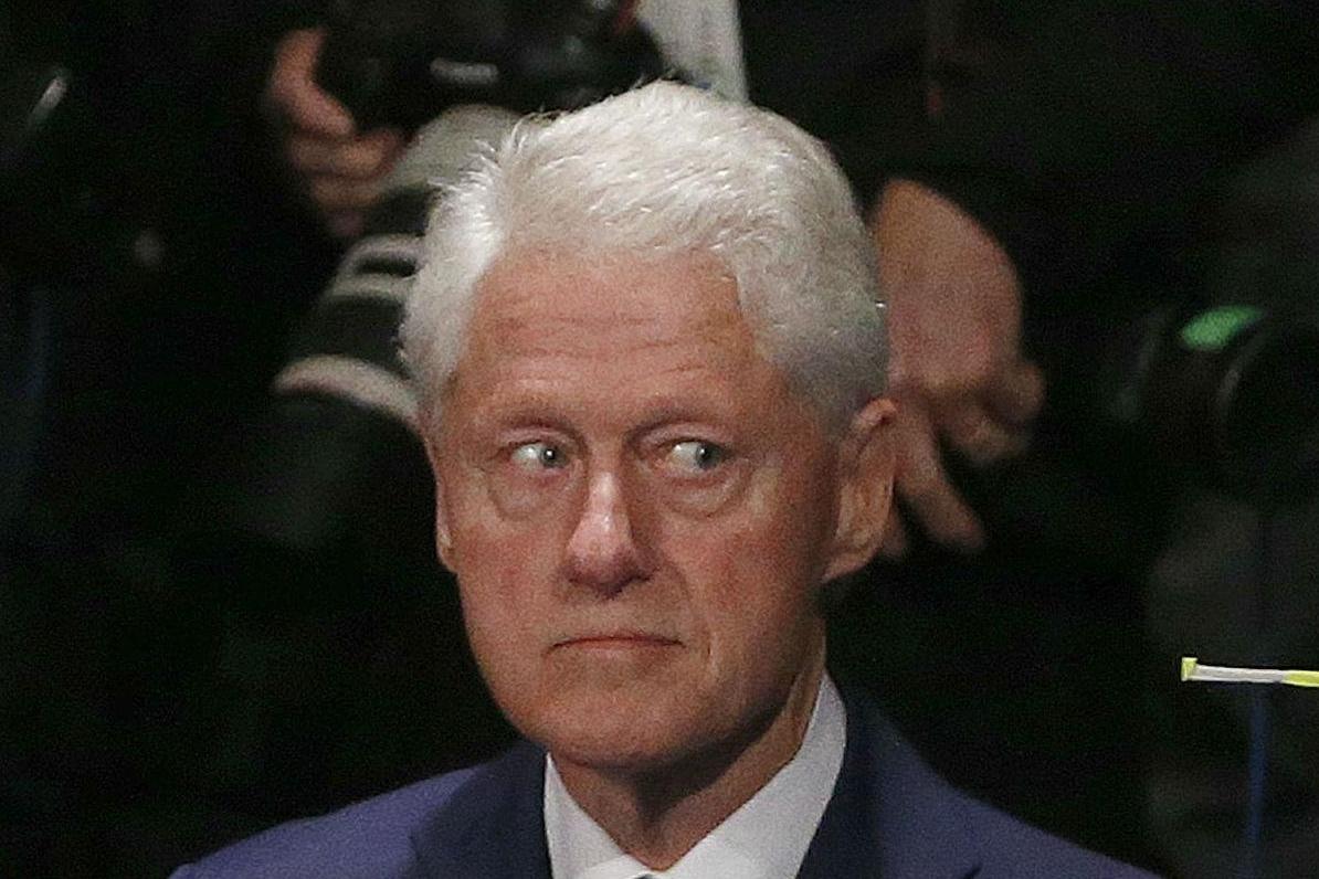 Bill Clinton Went to Jeffrey Epstein’s Island With 2 ‘Young Girls’, Virginia Giuffre Says