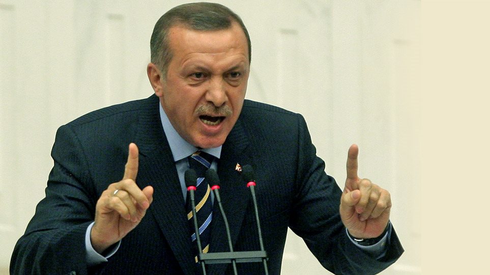 Ερντογάν: Έξαλλος που αποκλείστηκε η Τουρκία από τον κατάλογο των «ασφαλών» χωρών