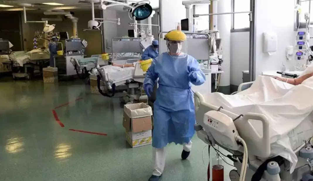 Ιταλία: Αλβανός νοσοκόμος «έφαγε» 6.000 ευρώ από ετοιμοθάνατο ασθενή κλέβοντάς του την κάρτα ανάληψης μετρητών!