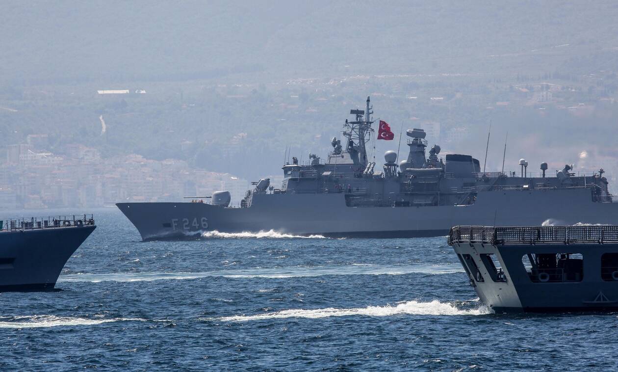 Εξοργισμένη η Τουρκία: Στέλνει ξανά το Στόλο μεταξύ Ρόδου και Καστελόριζου και… ανοίγει πυρ