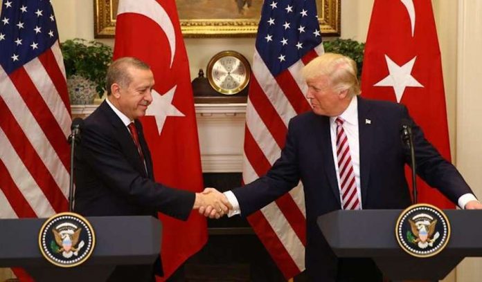 Θαυμασμός Τραμπ για Ερντογάν: “Είναι σκακιστής παγκόσμιας κλάσης”!