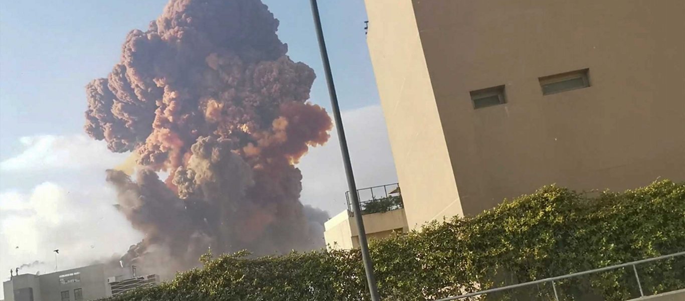 Σκηνές αποκάλυψης στην Βηρυτό από τις τρομακτικές εκρήξεις – Τουλάχιστον 10 νεκροί και δεκάδες τραυματίες (βίντεο, upd)