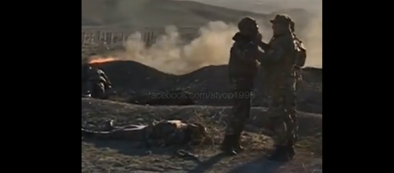Συγκλονιστικό βίντεο: Αρμένιος στρατιώτης αναφέρεται σε αξιωματικό διπλά σε νεκρούς συμπολεμιστές του