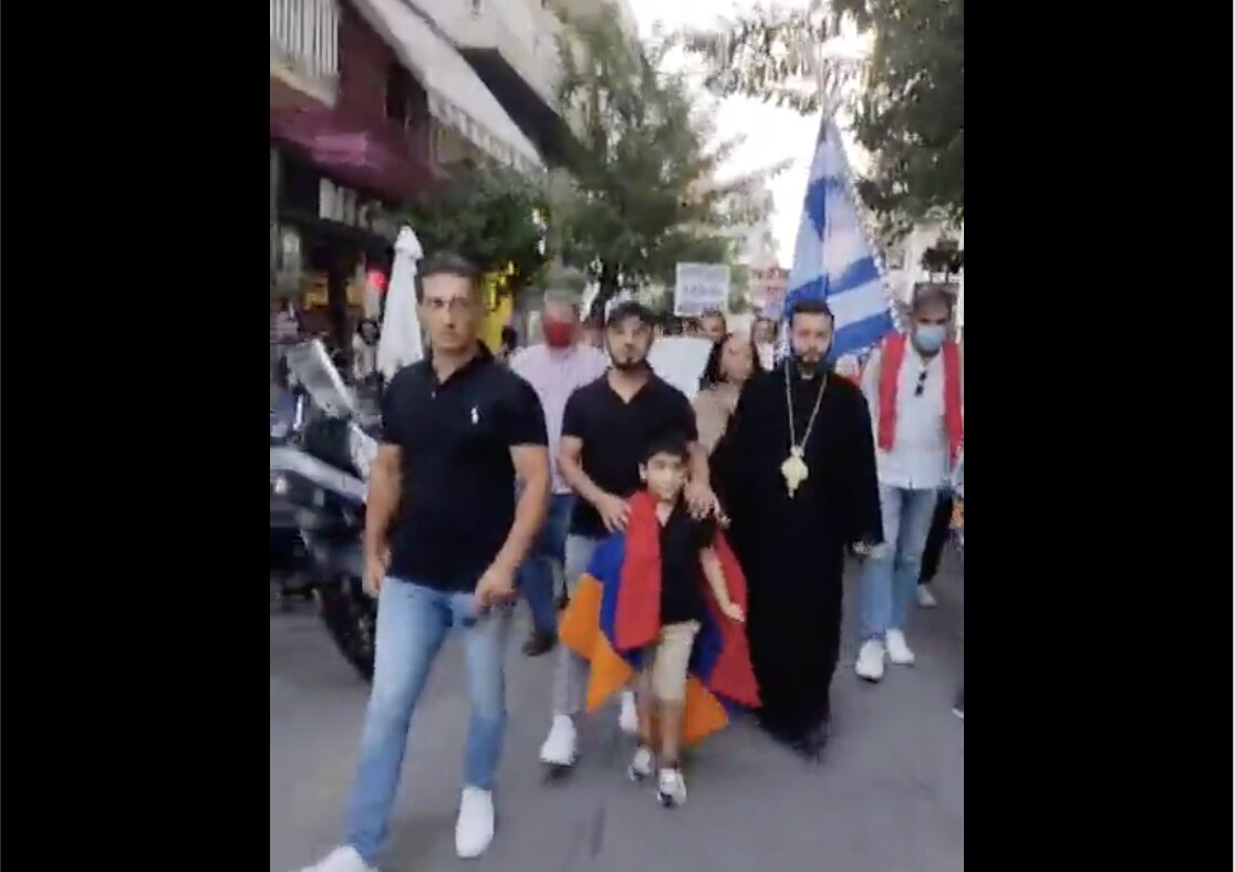 «Αζέροι, Τούρκοι, ΔΟΛΟΦΟΝΟΙ!!!» Η Αρμενική κοινότητα της Αλεξανδρούπολης συμπαρίσταται στο μαχόμενο Αρτσαχ