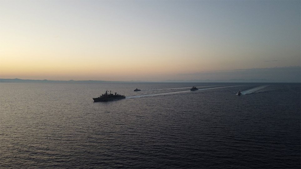 «Κόκκινος Οκτώβρης» στο Αιγαίο: Ελληνικός στρατιωτικός κλοιός από αέρος και θαλάσσης για το Oruc Reis