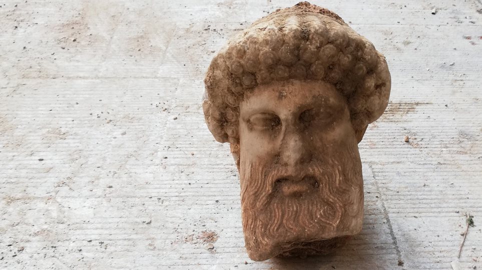 Τα μυστικά του Ερμή: Πώς βρέθηκε, 2.400 χρόνια μετά, από την Ακρόπολη στην αποχέτευση της Αιόλου
