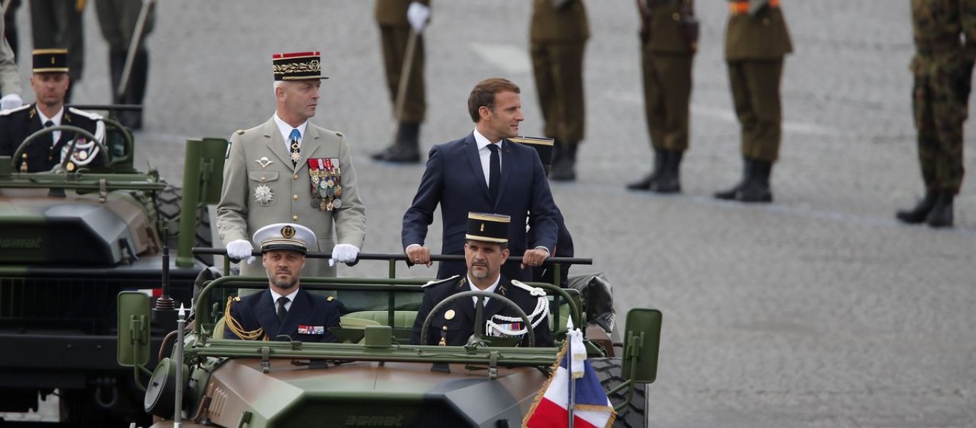 Είκοσι Γάλλοι στρατηγοί κάλεσαν σε πραξικόπημα – «Χάνουμε την Γαλλία από τους μουσουλμάνους – Θα έχουμε εμφύλιο»!