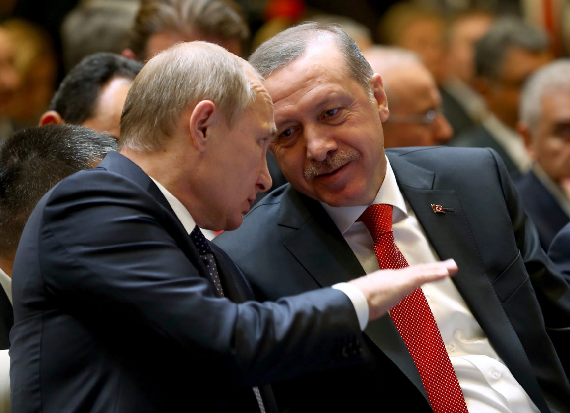 Κρεμλίνο: Πούτιν και Ερντογάν επιβεβαιώνουν την αποφασιστικότητα να ενισχύσουν τη συνεργασία σε τηλεφωνική επικοινωνία