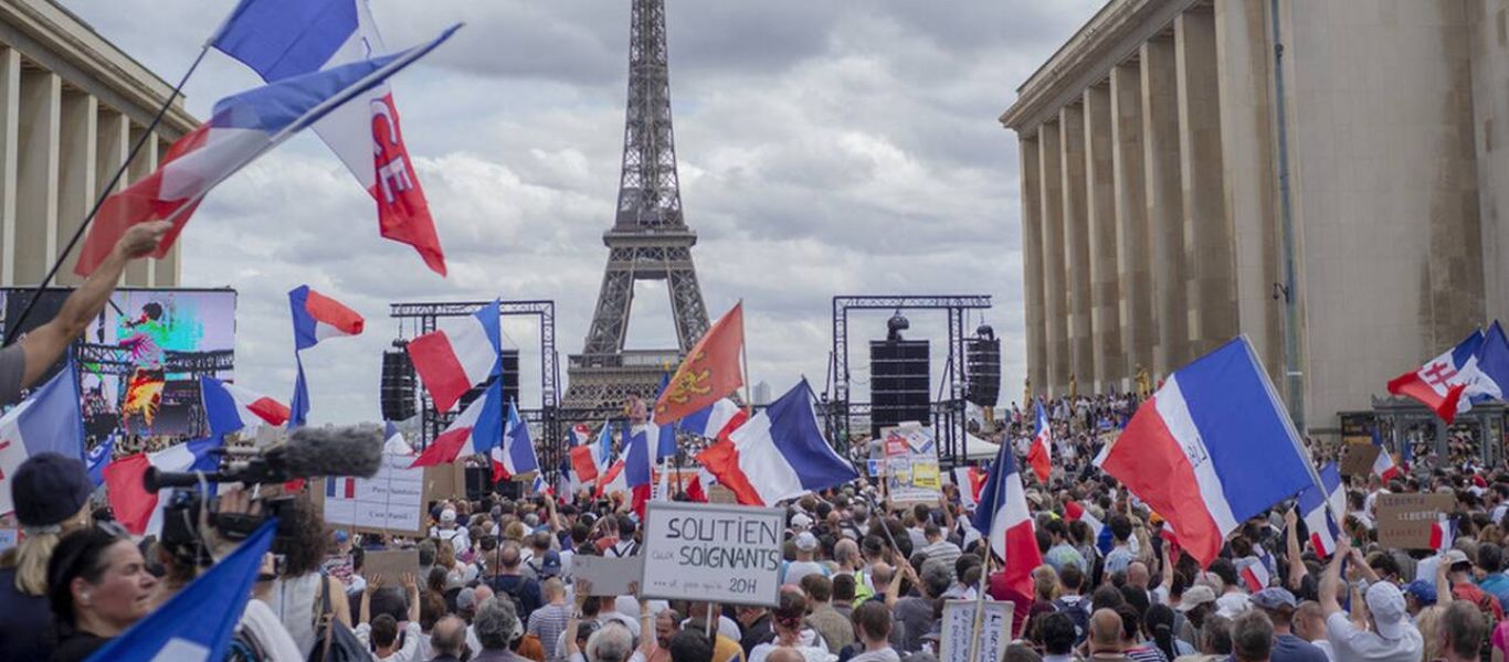 Κίτρινα γιλέκα και κονβόι ελευθερίας συνασπίζονται κατά του Μακρόν το Σάββατο στο Παρίσι!