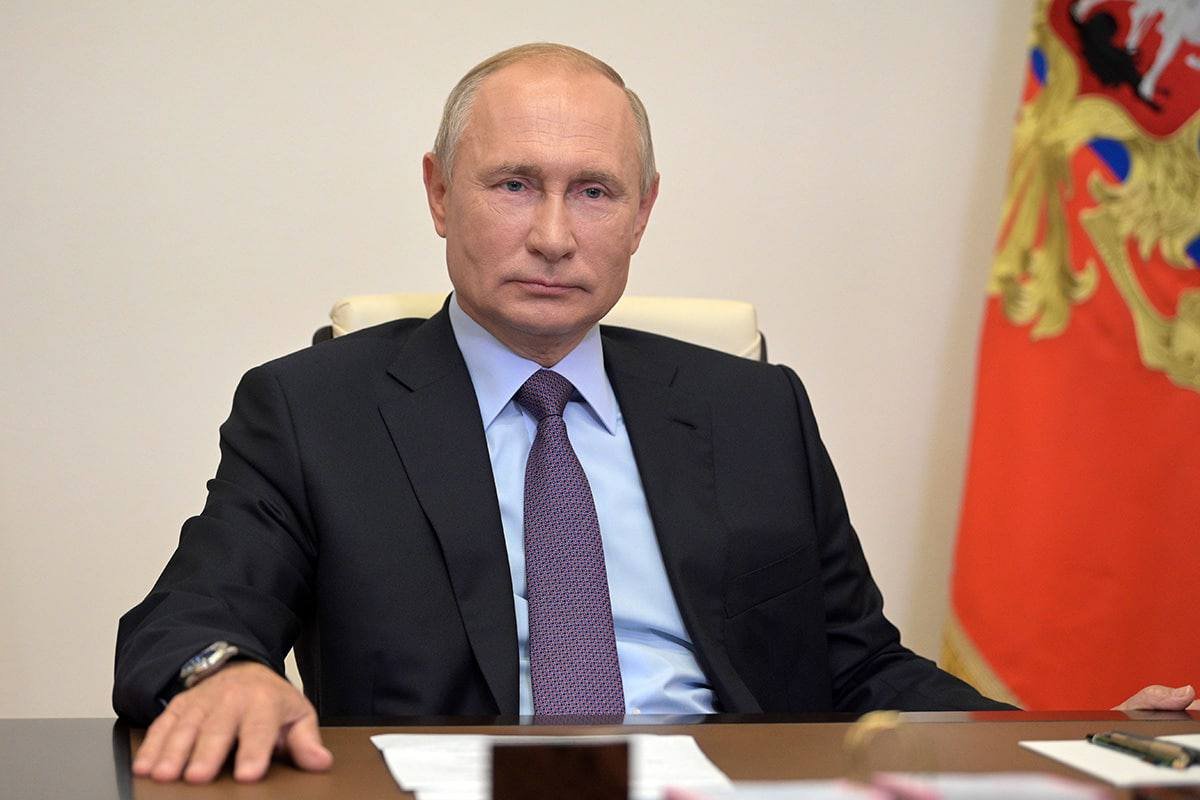 Ο Πούτιν εξηγεί τον λόγο που πήρε την απόφαση οι πληρωμές για τις προμήθειες του φυσικού αερίου στις “μη φιλικές χώρες” να πραγματοποιούνται σε ρωσικά ρούβλια