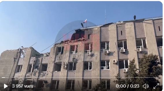 Το κέντρο της Μαριούπολης καθαρίστηκε. Η ρωσική σημαία στη περιφερειακή Διεύθυνση ουκρανικής υπηρεσίας ασφαλείας SBU. Υπό τον έλεγχο Ρωσίας η εισαγγελία και άλλα διοικητικά κτίρια. Eντοπίστηκαν πολύ ενδιαφέροντα έγγραφα που καίνε το Κίεβο!