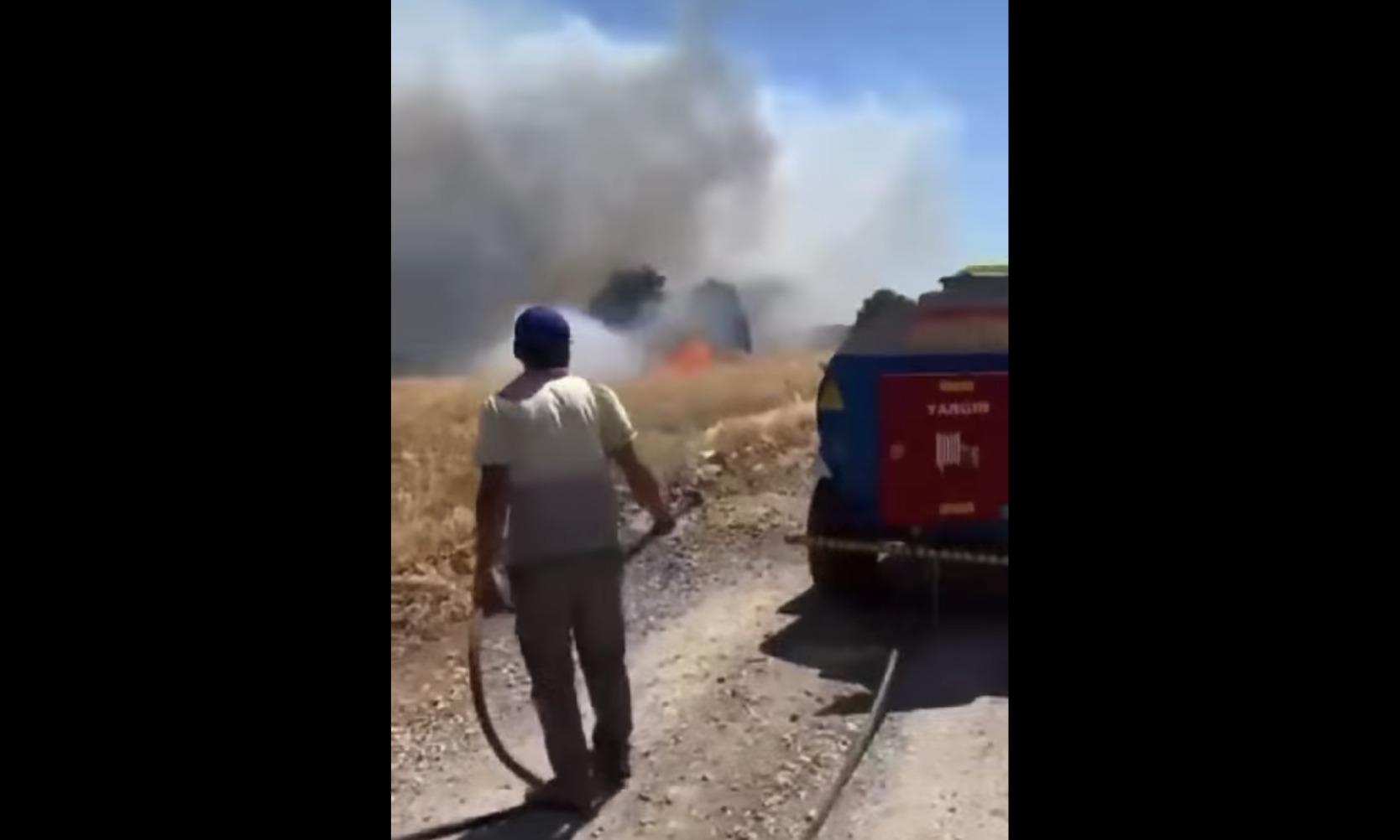 Χωράφια με σιτηρά καίγονται ταυτόχρονα σε επτά διαφορετικές περιοχές της…Τουρκίας. Οι Ελίτ καταστρέφουν πηγές τροφίμων ΠΑΝΤΟΥ!!!